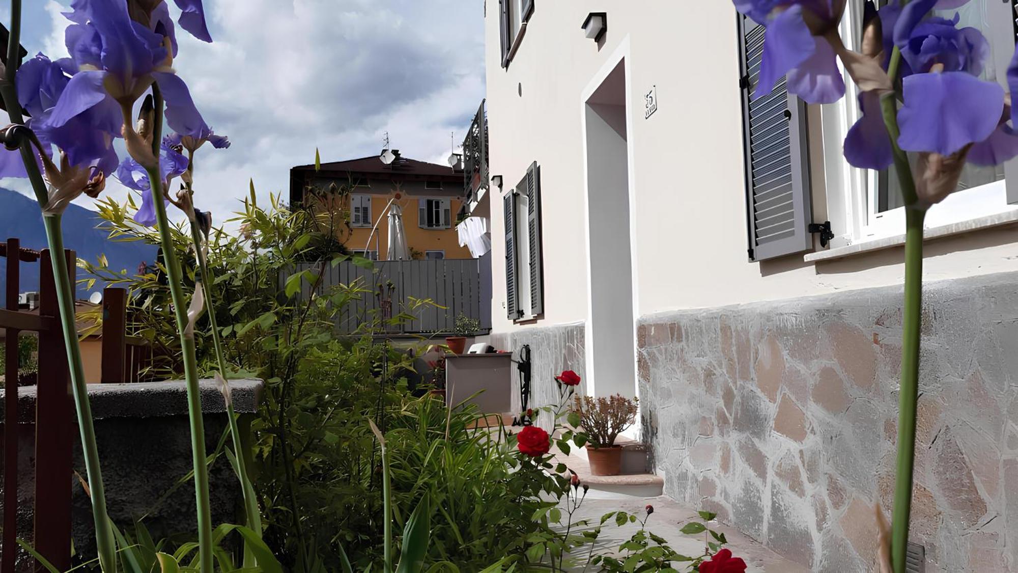 Over The Castle Apartment Trento Ngoại thất bức ảnh
